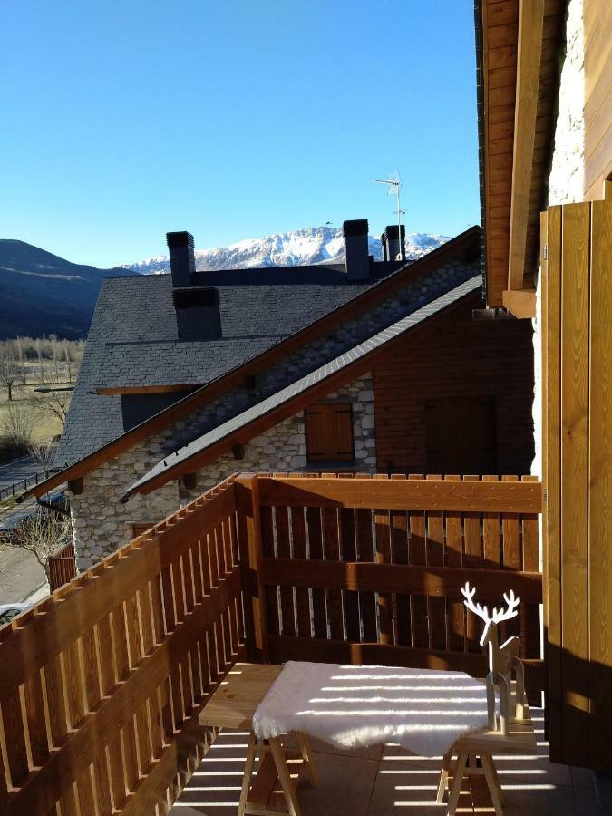 Appartamento Tuca del Mont Benasque Esterno foto